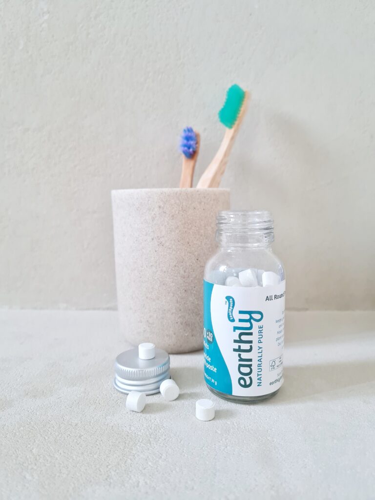 ZEROWASTE earthly toothpaste tablets